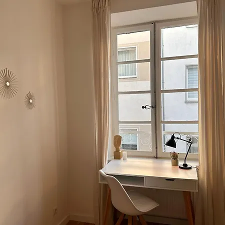 Charmante Altbauwohnung Im Herzen Der Altstadt * كوبلنس