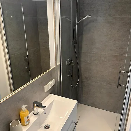 شقة Charmante Altbauwohnung Im Herzen Der Altstadt كوبلنس
