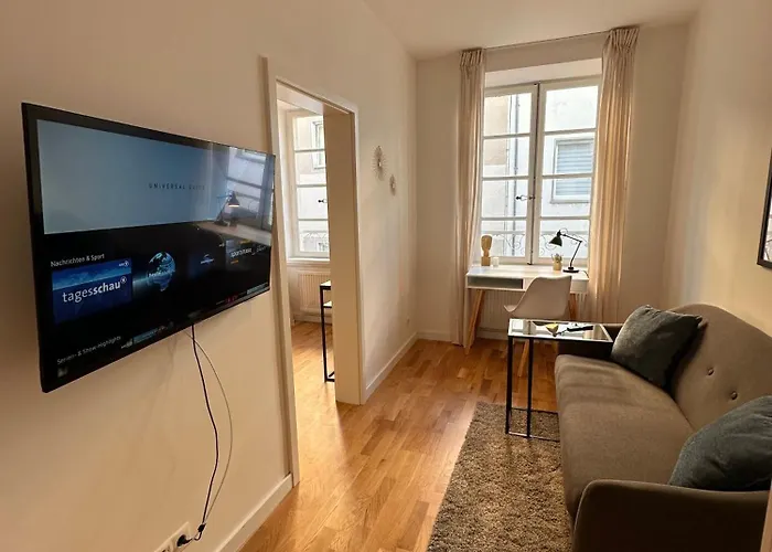 Charmante Altbauwohnung Im Herzen Der Altstadt Daire